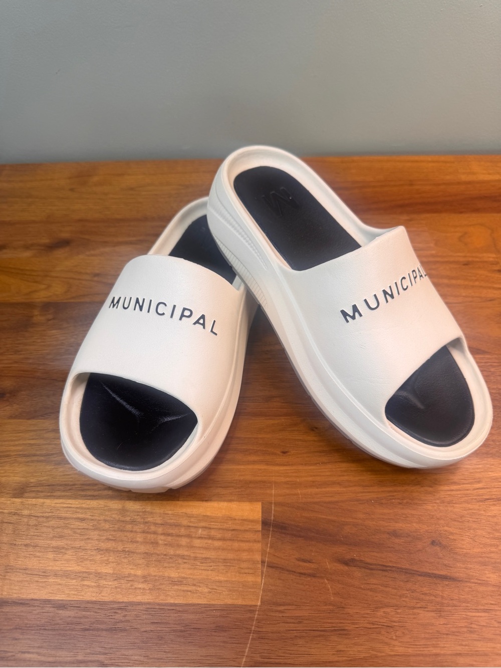 MUNICIPAL Podium Slides White Natural Black M.Float Comfort Sandals US W8